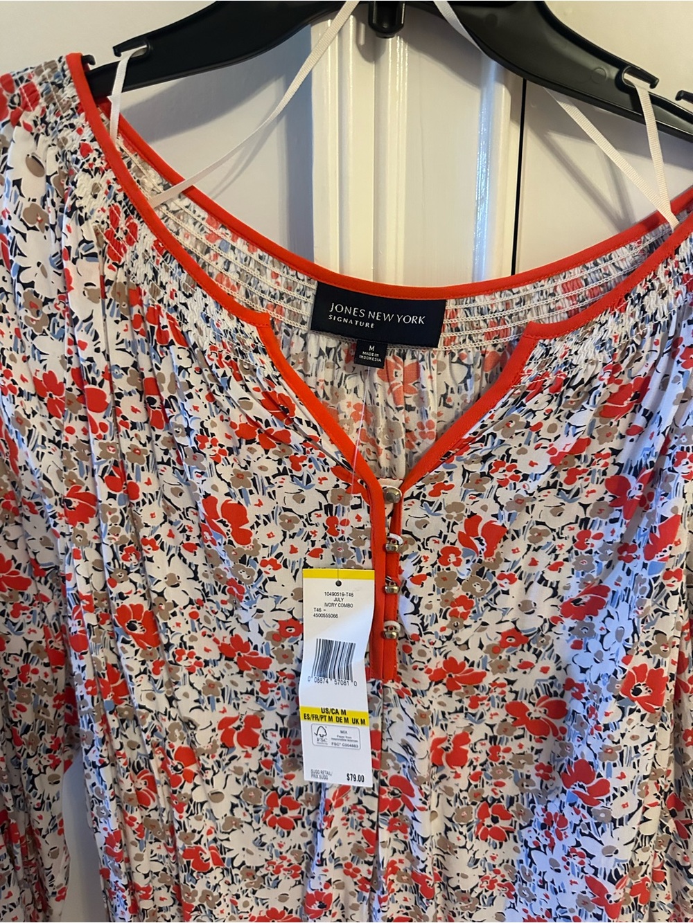 Jones New York Red & Cream Floral Button-Front Blouse - Picture 2 of 12